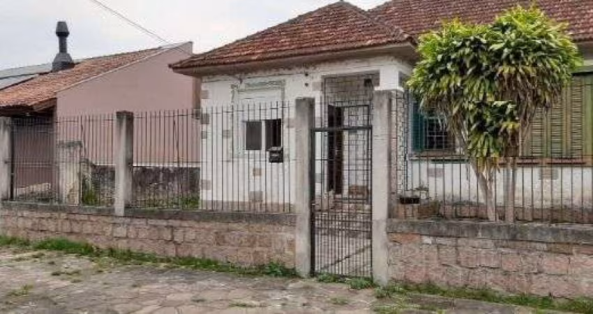 Casa para Venda - 135m², 3 dormitórios, sendo 1 suites, 5 vagas - Ipanema