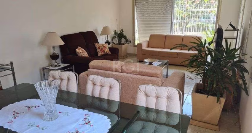 Casa para Venda - 188m², 3 dormitórios, sendo 1 suites, 3 vagas - Jardim Itu