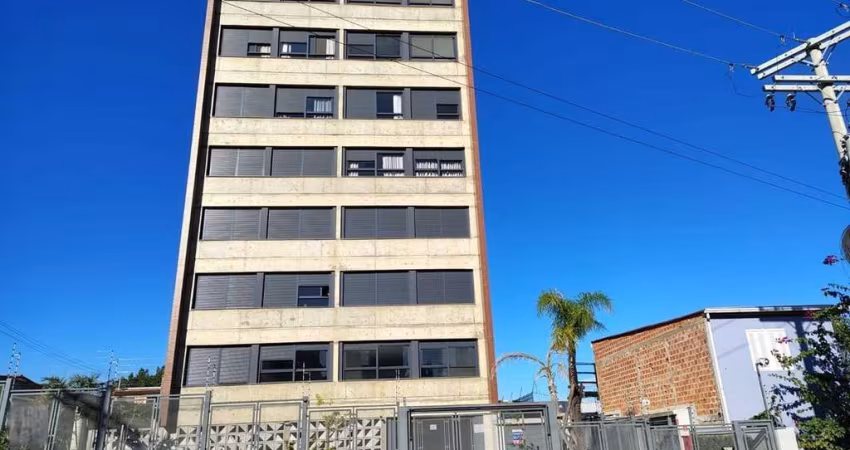 Apartamento novo de 2 dormitórios, 1 suíte e 1 vaga escriturada.