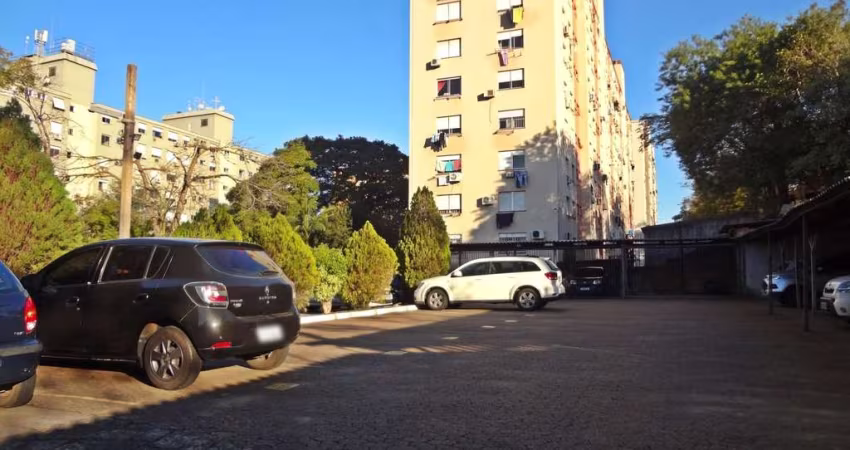 Oportunidade em Porto Alegre: Apartamento com 2 Dormitórios, 1 Vaga no J Sabará