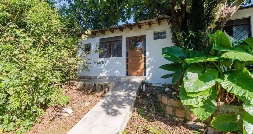 Studio com pátio e pomar – casa individual no bairro santa tereza, a 10 min do centro de poa!