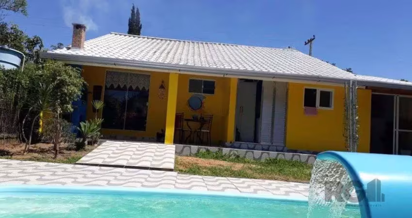 Casa em condomínio fechado com 2 quartos à venda na Rua Cedro, 181, São Lucas, Viamão