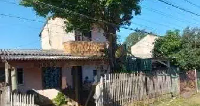 Casa em porto alegre, no bairro hípica, com 2 dormitório(s), e 2 banheiros, à venda.