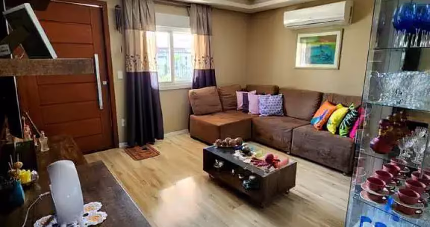 Casa com 2 dormitórios, suíte, piscina e espaço gourmet no jardim algarve