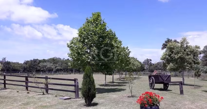 Chácara / sítio com 3 quartos à venda na Estrada Armando Inácio da Silveira, 2500, Extrema, Porto Alegre