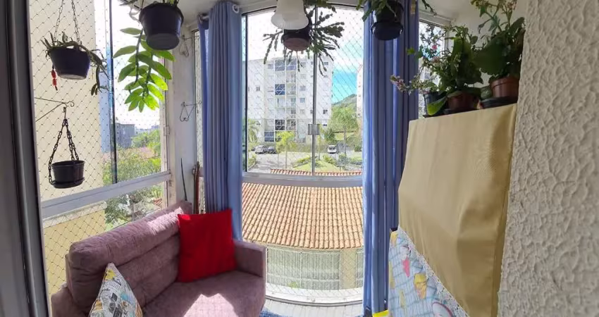 Apartamento com 03 dormitórios (01 suíte), 01 vaga no bairro morro santana