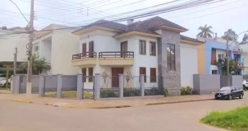 Sobrado a venda no bairro hipica de porto alegre com 04 dormitórios sendo 01 suite