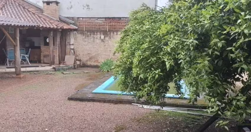 Casa 133m2 com piscina 3 dormitórios e 1 vaga cachoeirinha