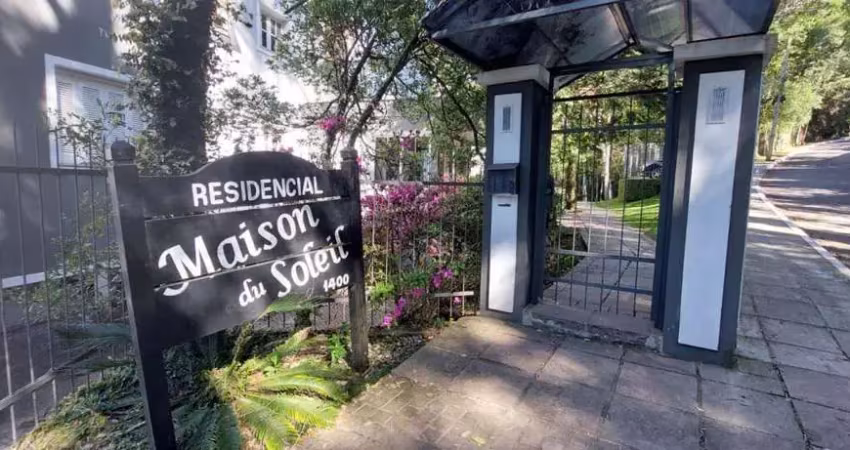 Cobertura no bairro lago negro em gramado de 3 dormitórios e vaga