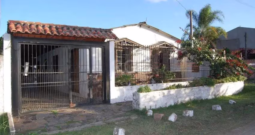 Casa com 2 quartos à venda na Rua das Nogueiras, 173, Ponta Grossa, Porto Alegre