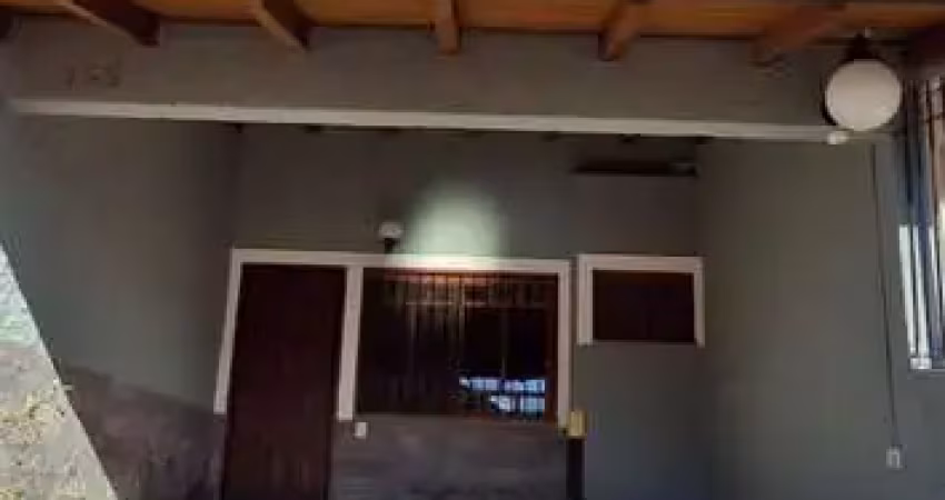 Casa em porto alegre, no bairro campo novo, com 3 dormitório(s), e 2 banheiros, à venda.