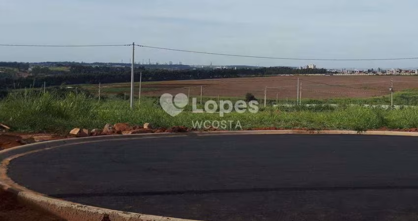 Terreno de condomínio no bairro São Bento
