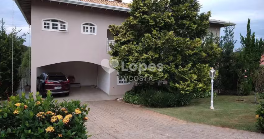 Sobrado com 4 suítes, residencial Parque Rio das Pedras