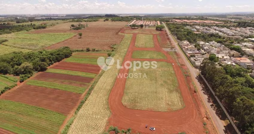 Lote de 333m², Residencial Porto Ville Residencial São Luiz