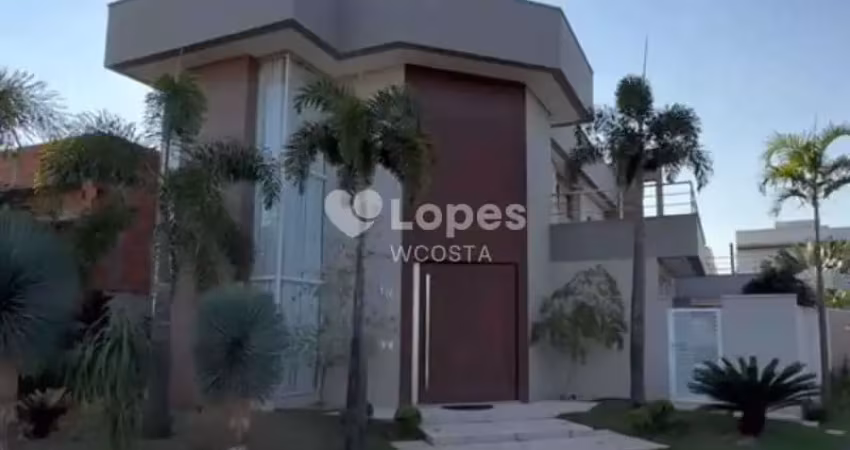 Sobrado com 3 suítes, Reserva Real