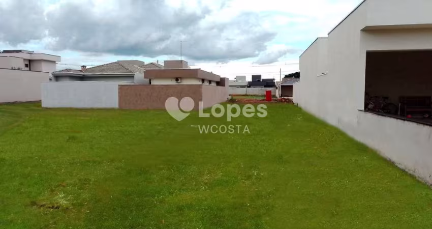Terreno de 300m², Campos do Conde II
