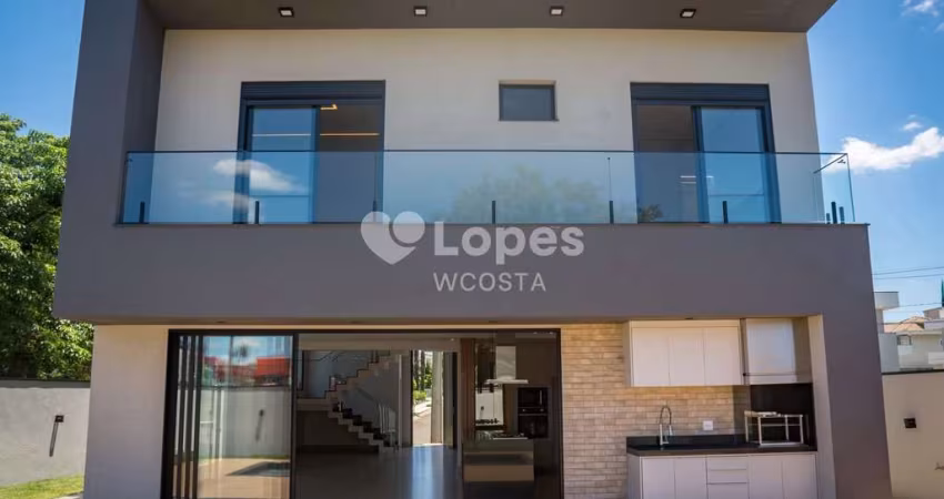 Sobrado com 4 suítes,  Villa Bella Livorno