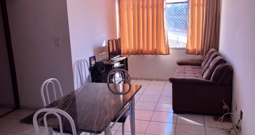 Apartamento com elevador
