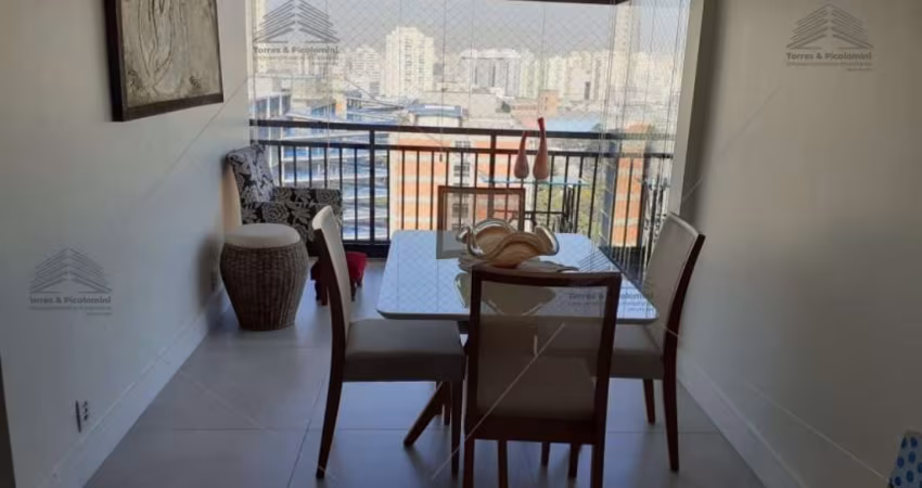 Apartamento a venda 70 M² , Mooca,  Rua Taquari,   2 quartos, 1 suíte, 2 banheiros, 2 vagas, andar alto, 15º andar,  2 Torres. Valo R$ 740.000,00