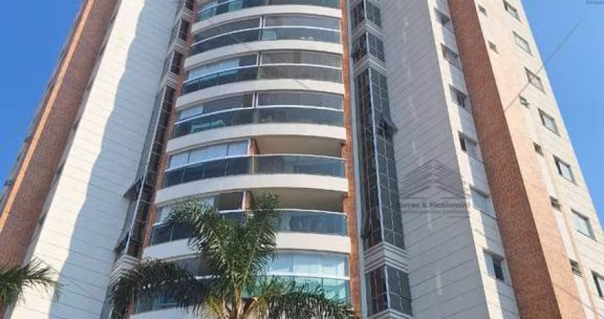 Apartamento cobertura à venda, 183 m²,  porteira fechada, 3 quartos , 3 suítes , suíte master com closet , lareira,piscina e área gourmet 04 vagas.