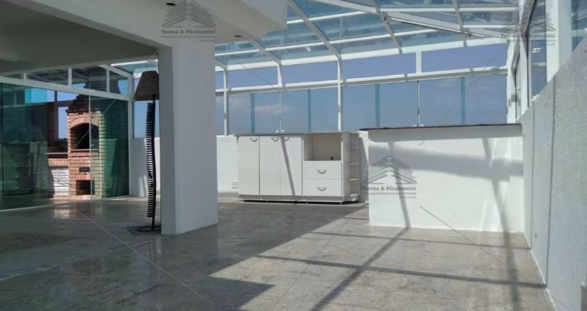Cobertura de luxo no Tatuapé: 4 quartos, 2 suítes, 3 salas, 5 banheiros, 4 vagas, 222m² em SP. Venha conferir!