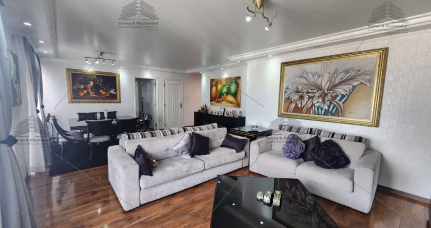 Apartamento Mooca andar alto 1 por andar  230 metros área privativa 4 dormitórios 2 suítes sendo 1 master 2 vagas