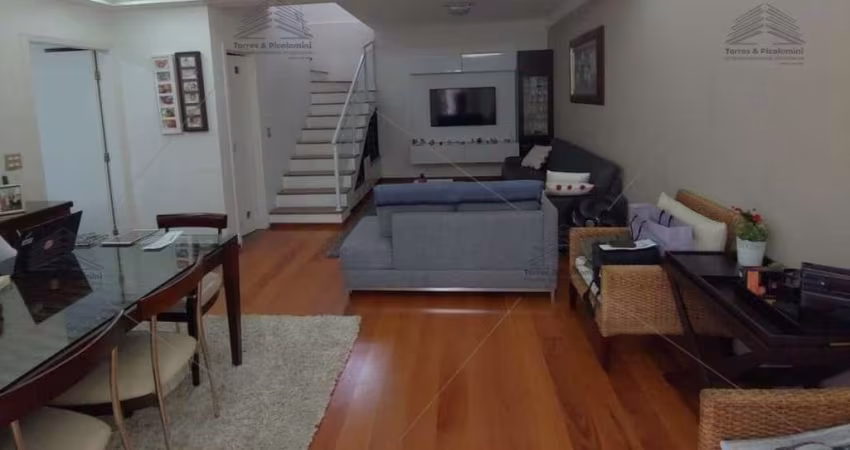 Sobrado a venda de 118 m² no Saúde, 4 dormitórios, 4 suítes, 5 banheiros, lavanderia, área de serviço, varanda, ar condicionado, mobiliado, 3 vagas