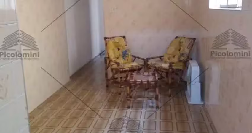 Sobrado a venda de 60 m² na Mooca, 1 dormitório, 1 banheiro, lavanderia, área de serviço, moveis planejados, 1 vaga de garagem