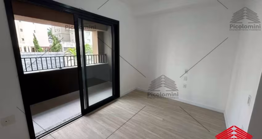 Studio a venda de 24 m² no Mirandópolis, 1 dormitório, 1 banheiro, lavadeira, área de serviço, varanda, cozinha planejada, mobiliado