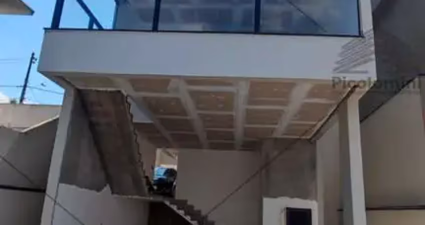 Sobrado Condomínio Fechado Cotia-SP, 297 metros, 3 quartos, 1 suíte, sala ampla, 4 banheiros, 9 vagas de garagem, Piscina privativa, espaço gourmet