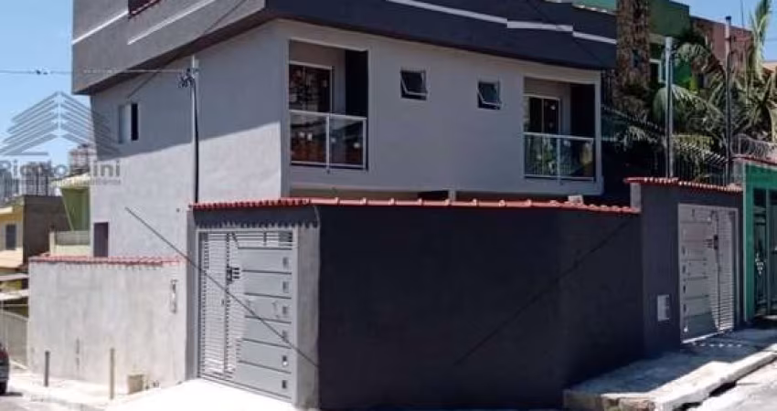 Sobrado novo a venda na Vila Formosa com 02 suítes, sala  para dois ambientes, 3 banheiros, 2 vagas, próximo ao shopping Anália