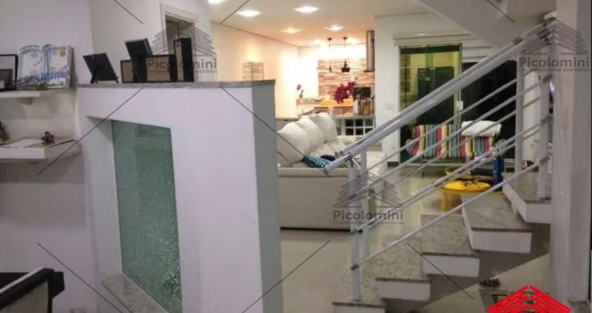 Sobrado Tatuapé com 3 quartos, 1 suíte com Hidro, sala ampla com cozinha americana, 3 banheiros, ar condicionado, lavabo, 3 vagas de garagem.