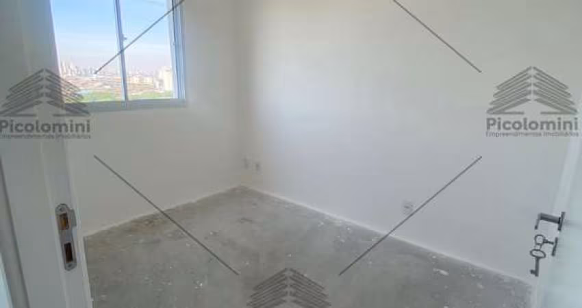 Apartamento novo de 36 m² no Cambuci, 2 dormitórios, 1 banheiro, lavanderia, área de serviço, sala, cozinha, 1 vaga de garagem