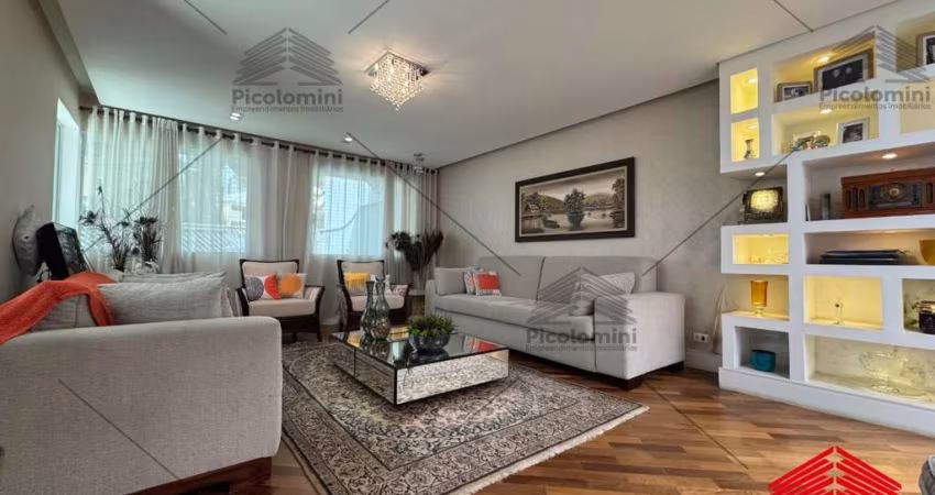 Casa no Parque da Mooca, 450 m², 04 quartos, 03 suites, jardim de inverno, sala de estar e jantar, cozinha planejada, area externa, gazebo, 04 vagas.