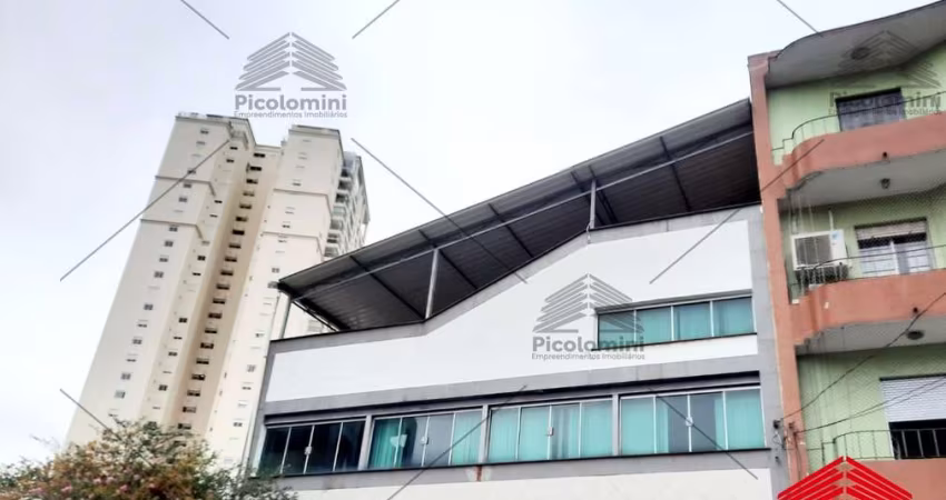 Casa comercial de luxo na Vila Prudente, São Paulo-SP: 5 quartos, 2 suítes, 3 salas, 8 banheiros, 10 vagas, 850m².