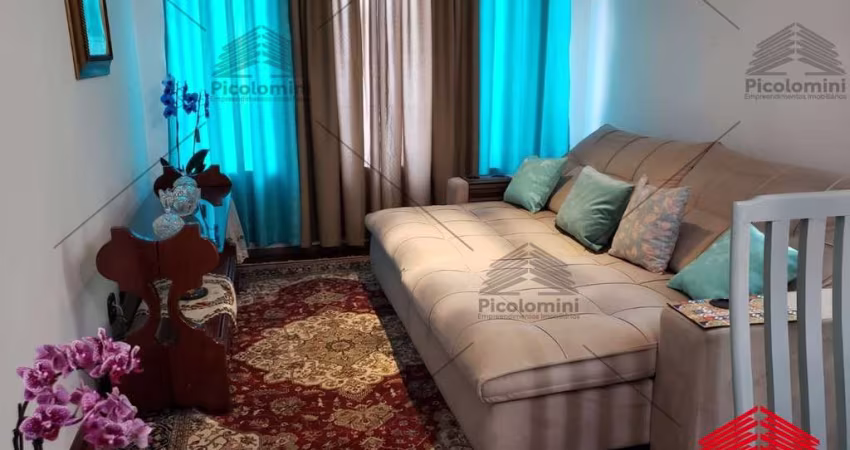 Sobrado a venda na Vila Zelina de 254m², 3 dormitórios, 1 suíte com Hidro , 3 banheiros, lavanderia, área de serviço, churrasqueira, 8 vagas