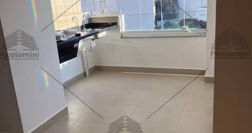 Venda de Apartamento com 2 Suítes e 2 Vagas na Fundação em São Caetano do Sul - SP