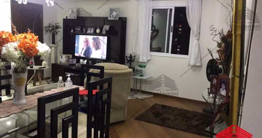 Apartamento a venda na Mooca de 87m², 3 quartos sendo 1 suíte, 2 banheiros, lavanderia, moveis planejados, varanda, 2 vagas de garagem coberta