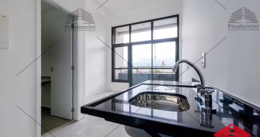 Apartamento a venda tipo Studio na Vila Mariana, 1 quartos, 1 banheiro, sacada, a 700 metros do metro e lazer completo