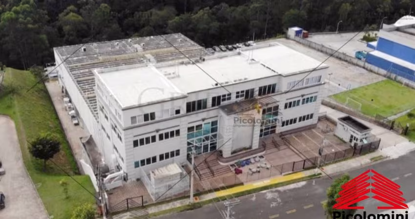 Prédio Comercial de Alto Padrão em Condomínio - Venda ou Locação em Cajamar-SP, Bairro Guaturinho - 7 Salas, 6 Banheiros, 20 Vagas, 5.712m².