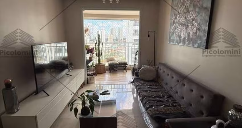 Apartamento à venda na Mooca - 2 quartos, 1 suíte, 2 salas, 2 banheiros, 1 vaga de garagem - São Paulo-SP