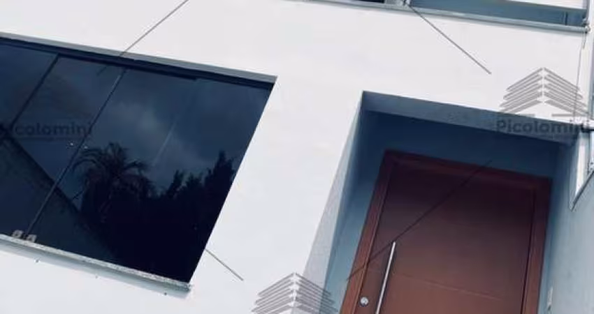 Sobrado na Vila Alpina com 185m2, 5mx25m, 5 quartos sendo 1 suíte, 4 vagas de garagem, hidromassagem, móveis planejados, ar condicionado