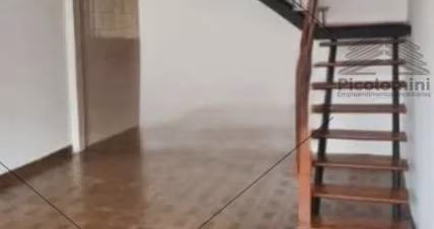 Sobrado a venda na Mooca de 80m², 3 quartos, 2 suítes, 3 banheiros, lavanderia, área de serviço, varanda, moveis planejados