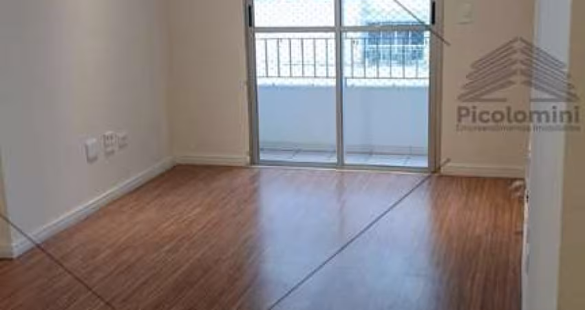 Apartamento para locação no Tatuapé de 85m², 3 quartos, 1 suíte, 2 banheiros, lavanderia, varanda, cozinha, 2 vagas de garagem