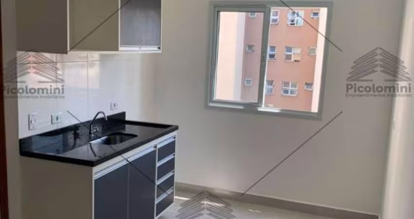 Apartamento para locação na Vila Zelina de 60m², 1 quarto, 1 banheiro, lavanderia, sala, cozinha, área de serviço, totalmente reformado