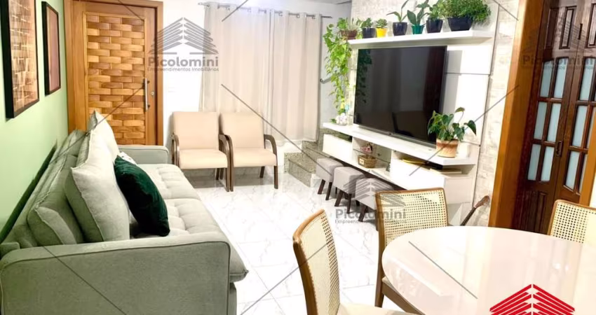 Sobrado à venda no Tatuapé,proximo à swift do Carrão,125 m², 02 quartos,suíte,sacada,ar condicionado,02 salas,garagem para 4 carros,quintal, depósito.