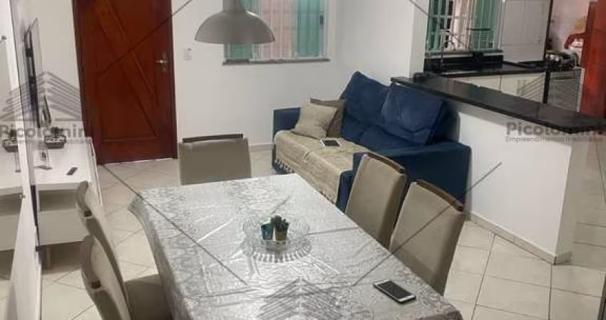Sobrado à venda Vila Ema com 2 quartos, sala ampla, cozinha planejada, lavabo, 3 banheiros, 2 vagas de garagem cobertas, 72m²