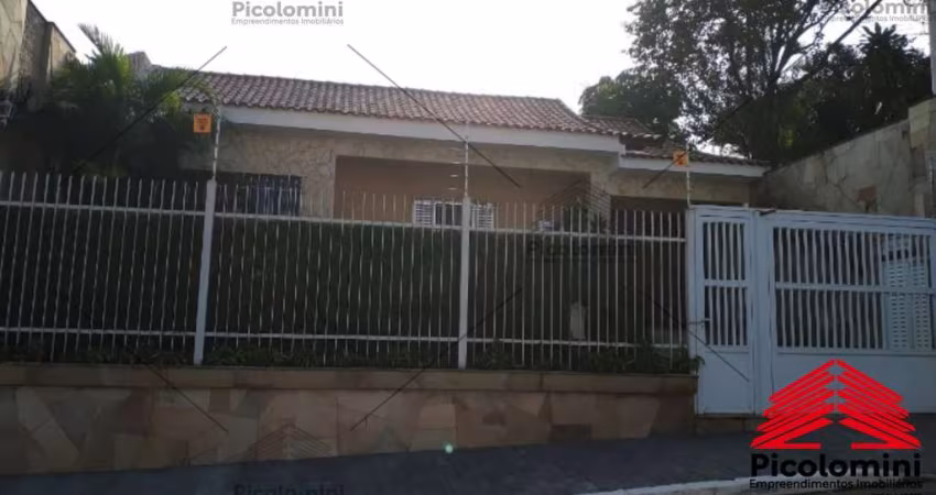 Casa terrea a venda na Vila Ema, com 3 dormitorios, 1 suite, 3 banheiros, 4 vagas, churrasqueira, despensa, prox. ao Monotrilho e Metro Vila Prudente.