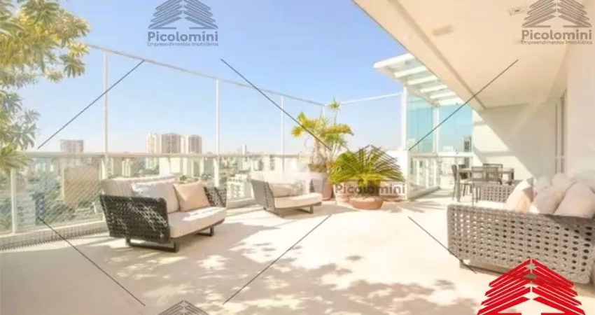 Cobertura Duplex a venda de 433m² na Aclimação, 4 quartos, 2 suítes, 6 banheiros, varanda, área gourmet, piscina privativa, área de serviço, 5 vagas