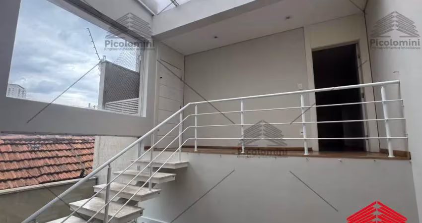 Sobrado à venda, mooca, 300 m² ,03 andares, suite master, escritório, closet,hidro,sistema de alarme,aquecedor solar,edícula,06 vagas de garagem.